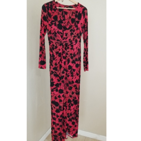 Dress - Picture 1 of 4